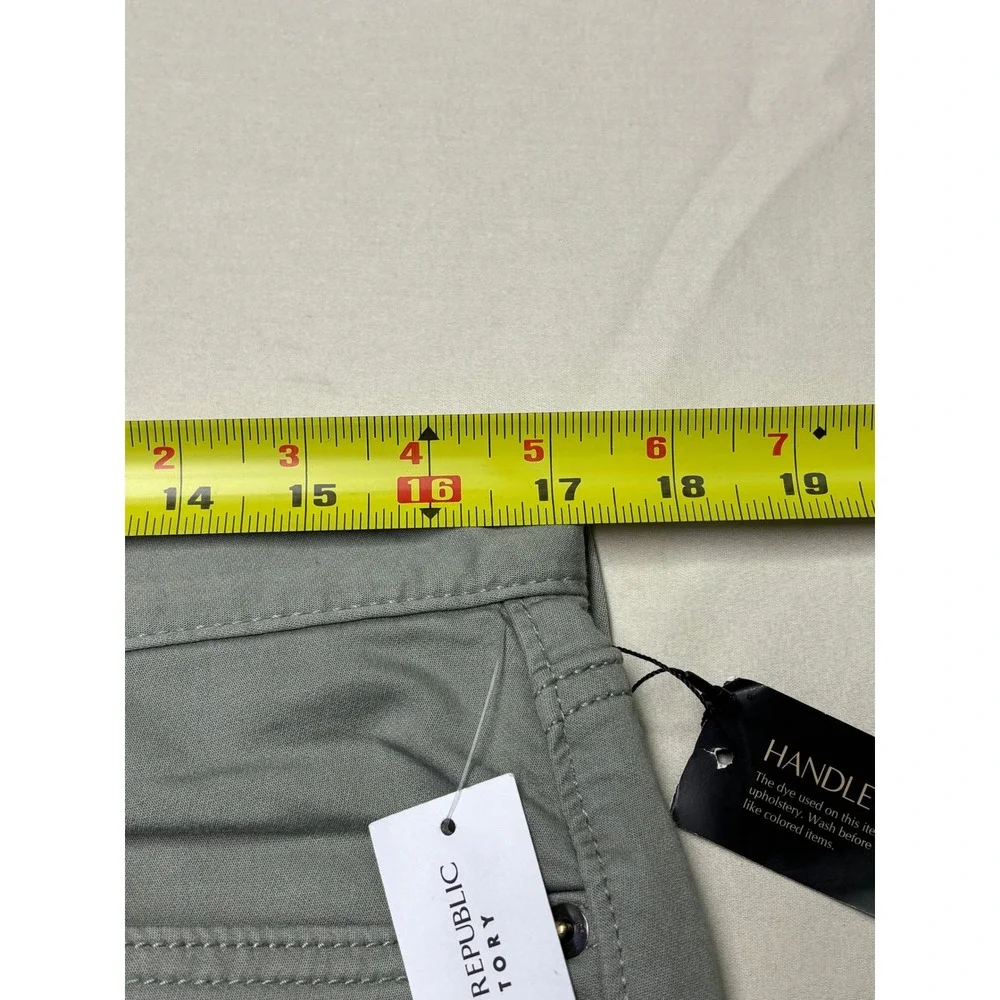NWT Banana Republic Travel‎ Jean Mens 34x32 Athletic Fit Soft Sage Green 599223
